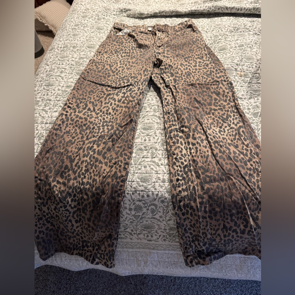 GAP leopard high rise wide leg jeans
